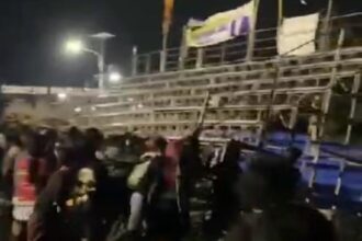 penonton voli ngamuk di lamongan 1 43